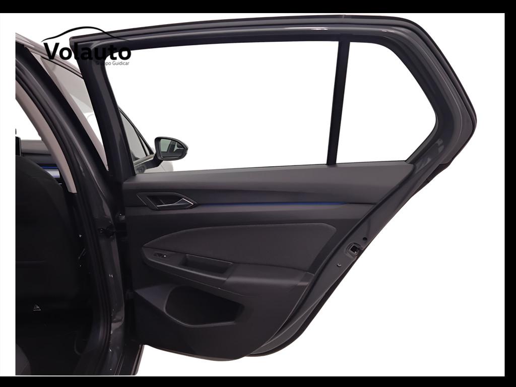 VOLKSWAGEN Golf VIII 2024 - Golf 2.0 tdi Life 115cv