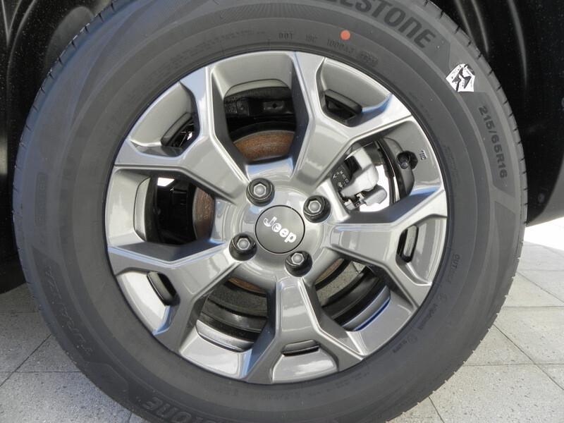 Jeep Avenger 1.2 Turbo 110 CV MHEV Longitude