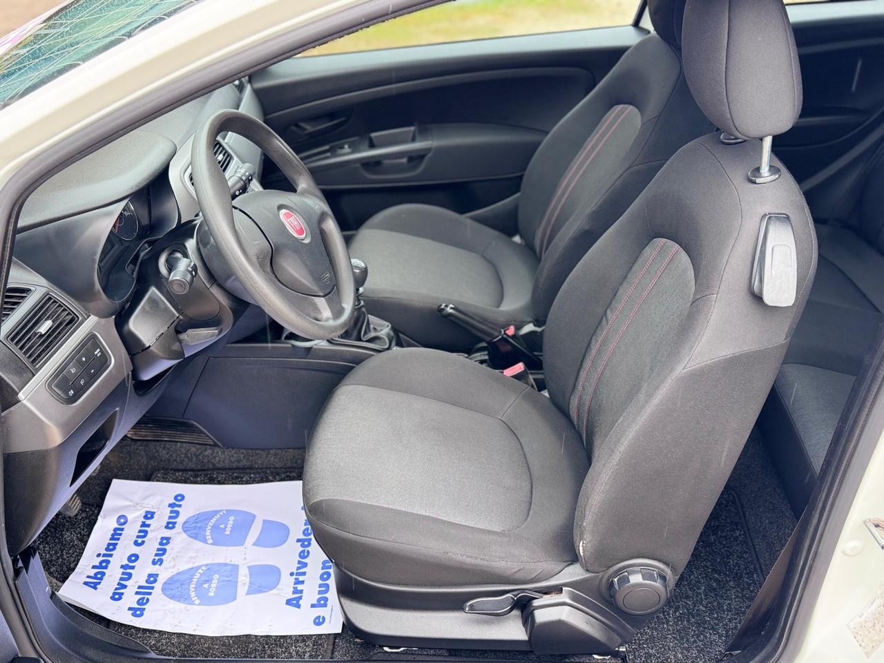 Fiat Grande Punto 1.4 Benzina metano 77cv - 2013