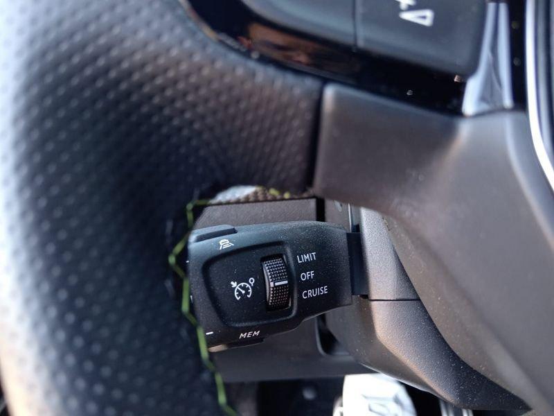 Peugeot 2008 PureTech 130 EAT8 GT S/S
