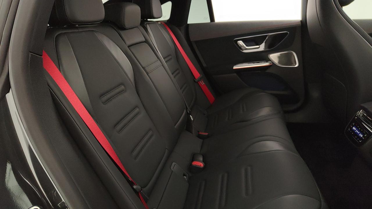 Mercedes-Benz EQE AMG 43 Premium Plus 4matic