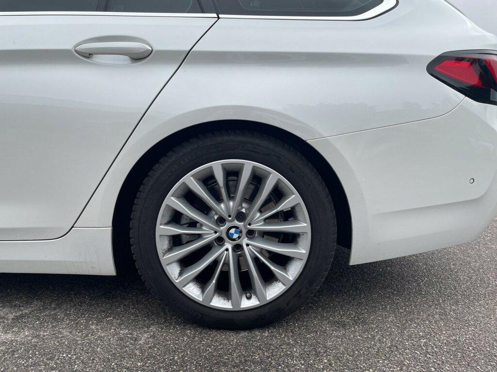 BMW Serie 5 Touring 520 d Mild Hybrid 48V Luxury Steptronic
