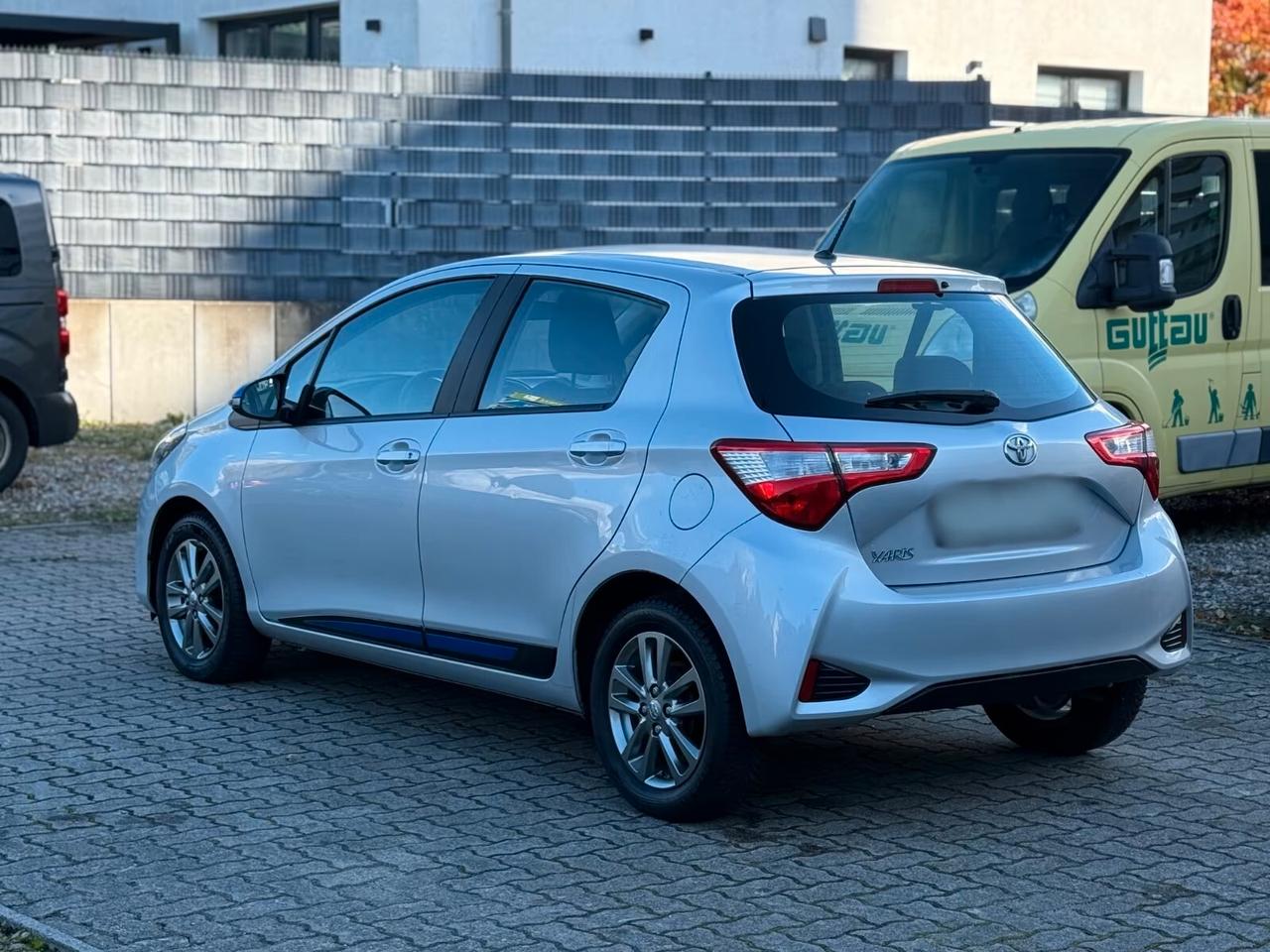 Toyota Yaris 1.0 5 porte Business