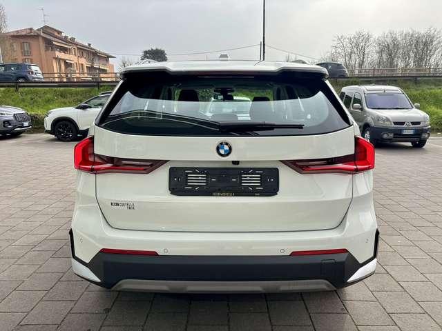 BMW X1 sDrive 18i DCT