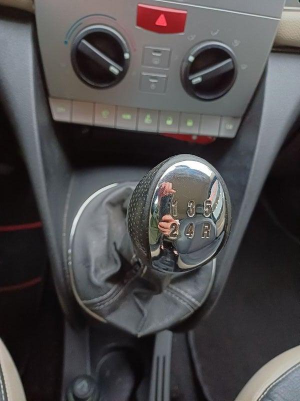 Lancia Ypsilon 1.3 MJT 75 CV Argento KM CERTIFICATI