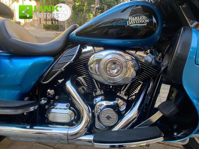 HARLEY-DAVIDSON FLHTC Electra Glide Classic Standard
