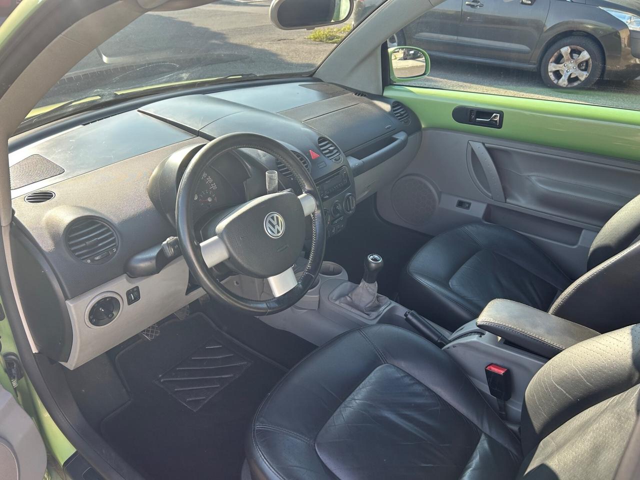 Volkswagen New Beetle Cabrio