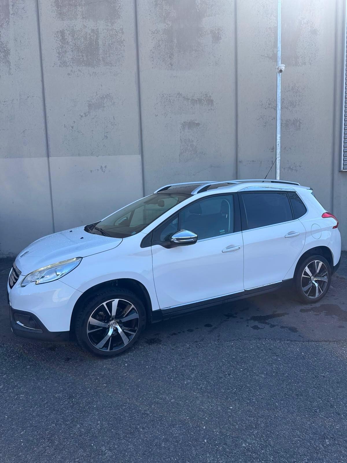 Peugeot 2008 PureTech Turbo 110 S&S Allure