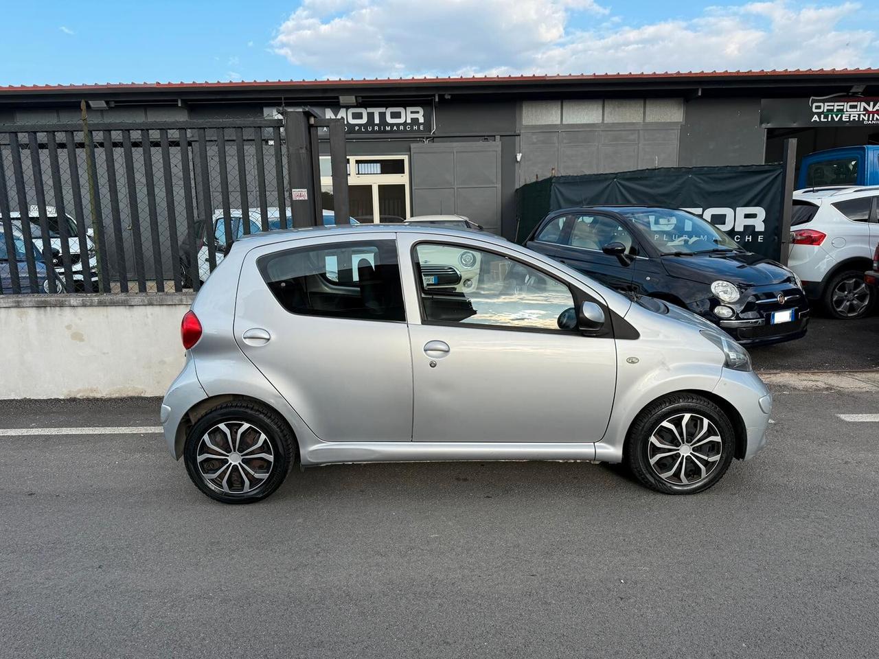 Toyota Aygo 1.0 12V VVT-i 5p - Tutto incluso - Superprezzo