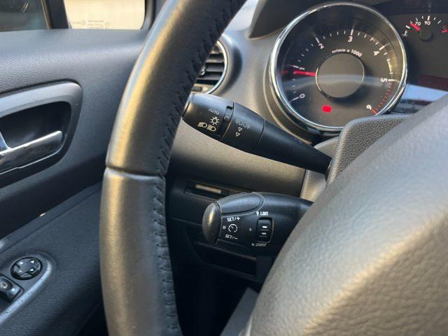 PEUGEOT 5008 2.0 HDi 150CV Business