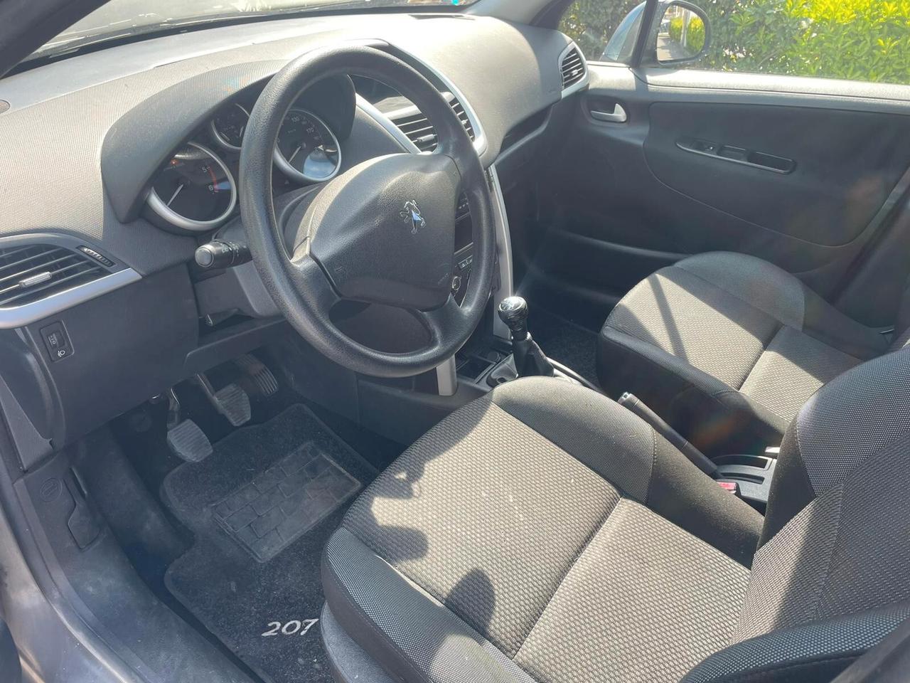 Peugeot 207 1.6 8V HDi 93CV SW Active