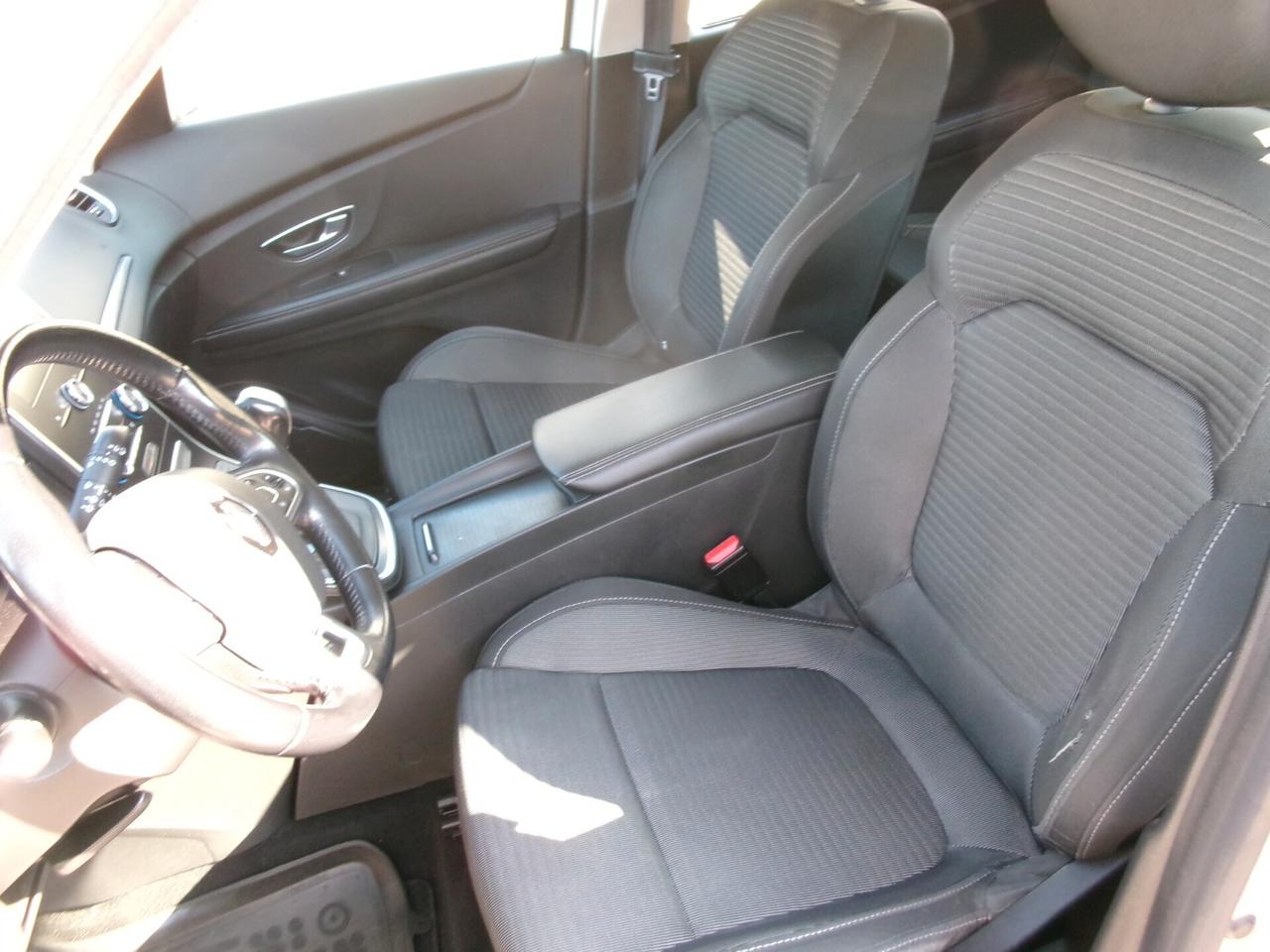 Renault Grand Scenic Blue dCi 120 CV Sport Edition