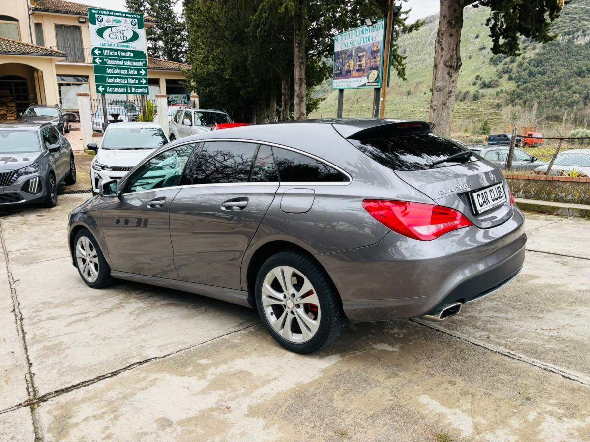 Mercedes CLA 200 d Shooting Brake S.W. Automatic Premium