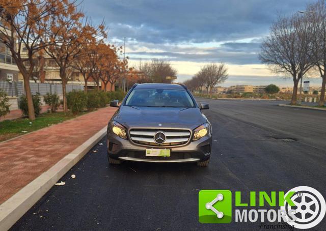 MERCEDES-BENZ GLA 200 d Automatic Business