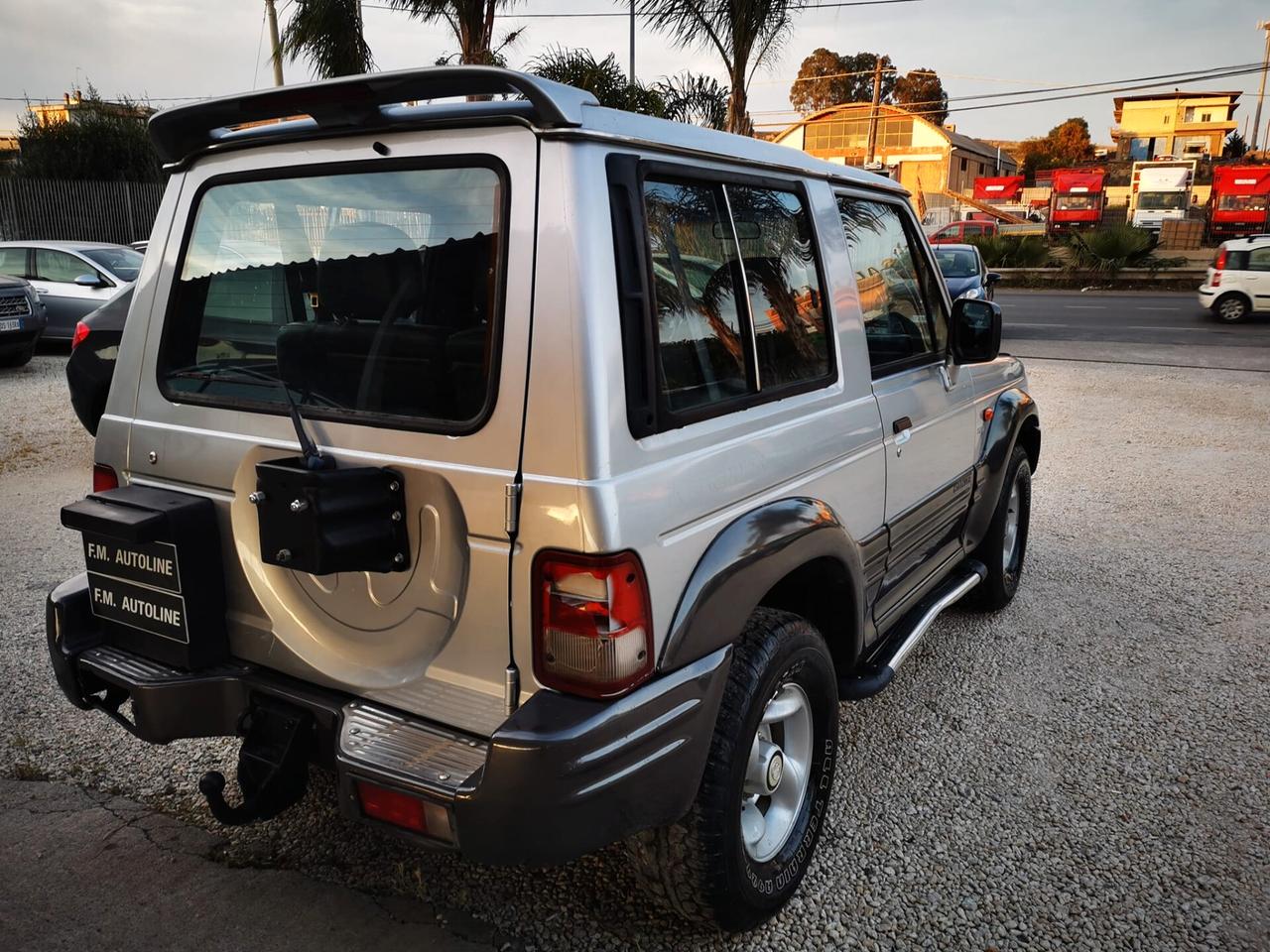 Hyundai Galloper 2.5 TDI Corto Innovation 2000