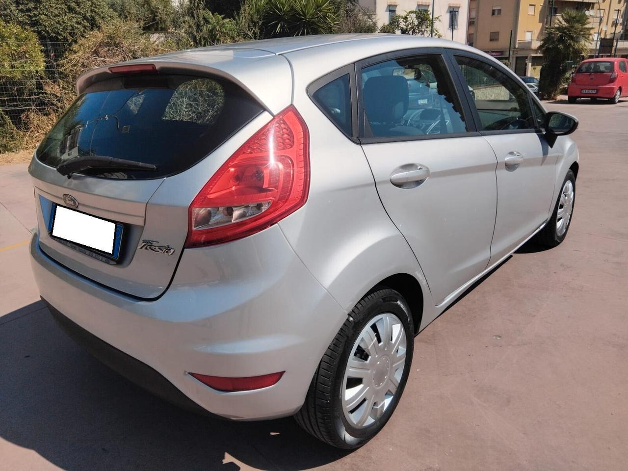 FORD FIESTA 1.6 TDCI UNICPROPRIETARIO GARANTITA 12 MESI