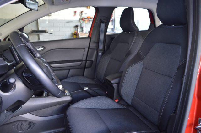 RENAULT Captur Full Hybrid E-Tech 145 CV Zen