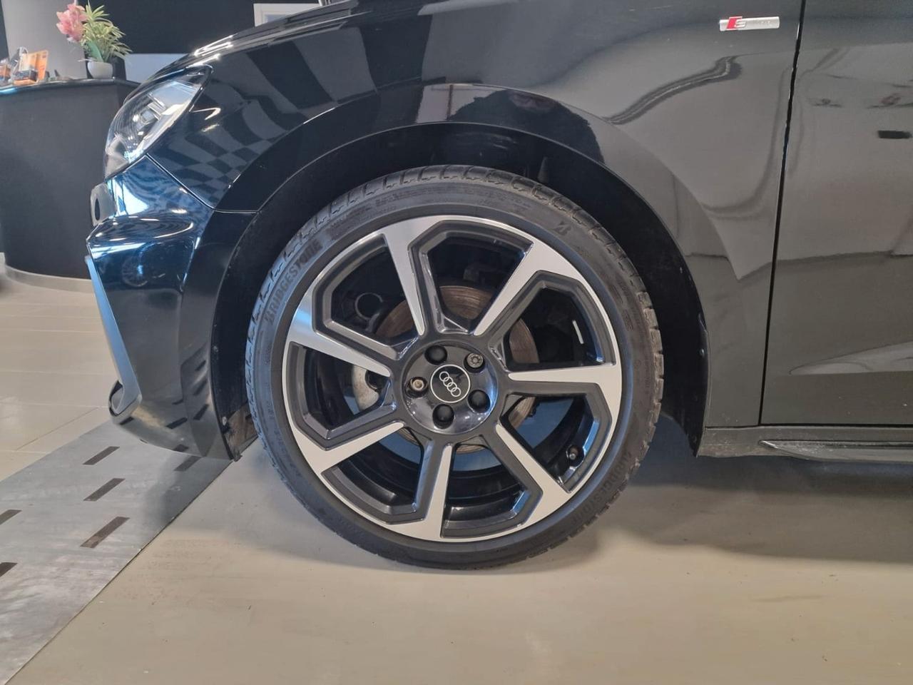 AUDI A1 2ª serie A1 SPB 30 TFSI S tronic Ident...