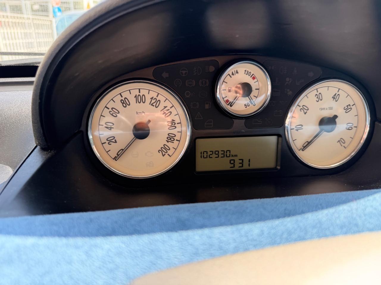 Lancia Ypsilon 1.2 16V Argento