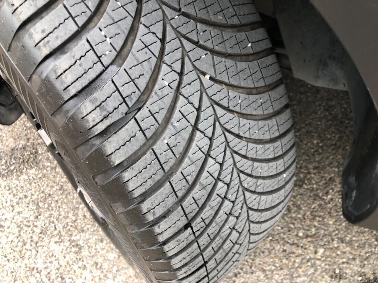 Peugeot 3008 BlueHDi 130 S&S EAT8 Allure Pack