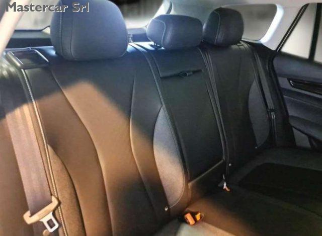 MG MG5 MG5 Luxury Long Range - GN040SG