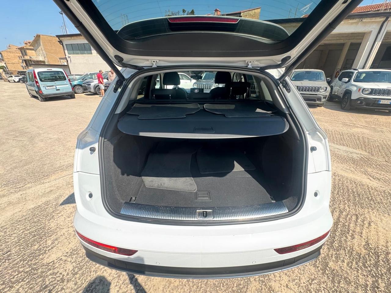 Audi Q5 40 TDI 204 CV quattro S tronic Business