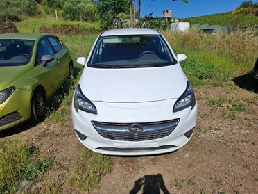 OPEL CORSA E CDTI COSMO INCIDENTATA MARCIANTE