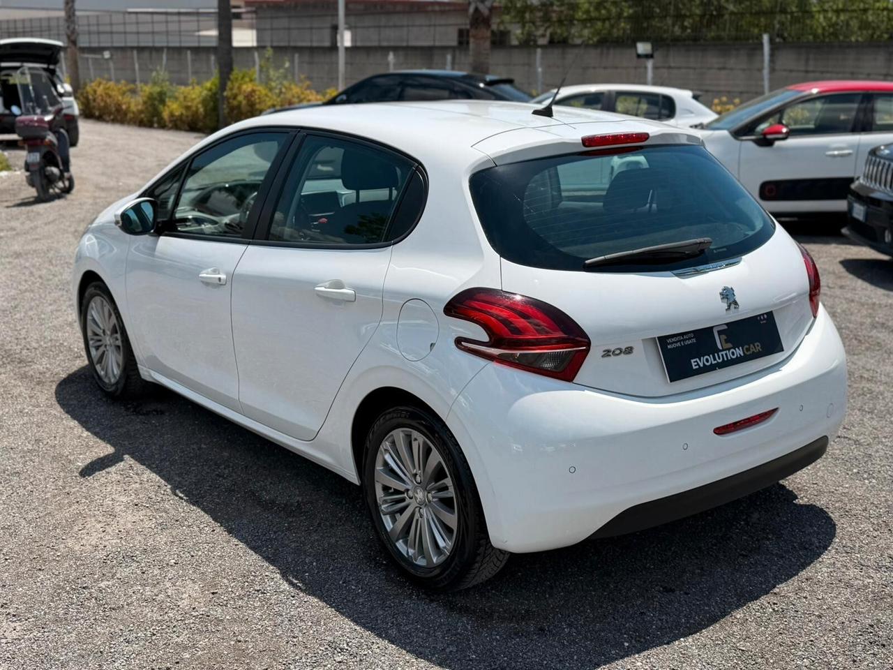 Peugeot 208 1.2 Benzina 2018
