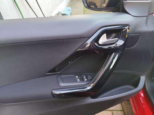 Peugeot 208 208 5p 1.6 bluehdi Touch 75cv