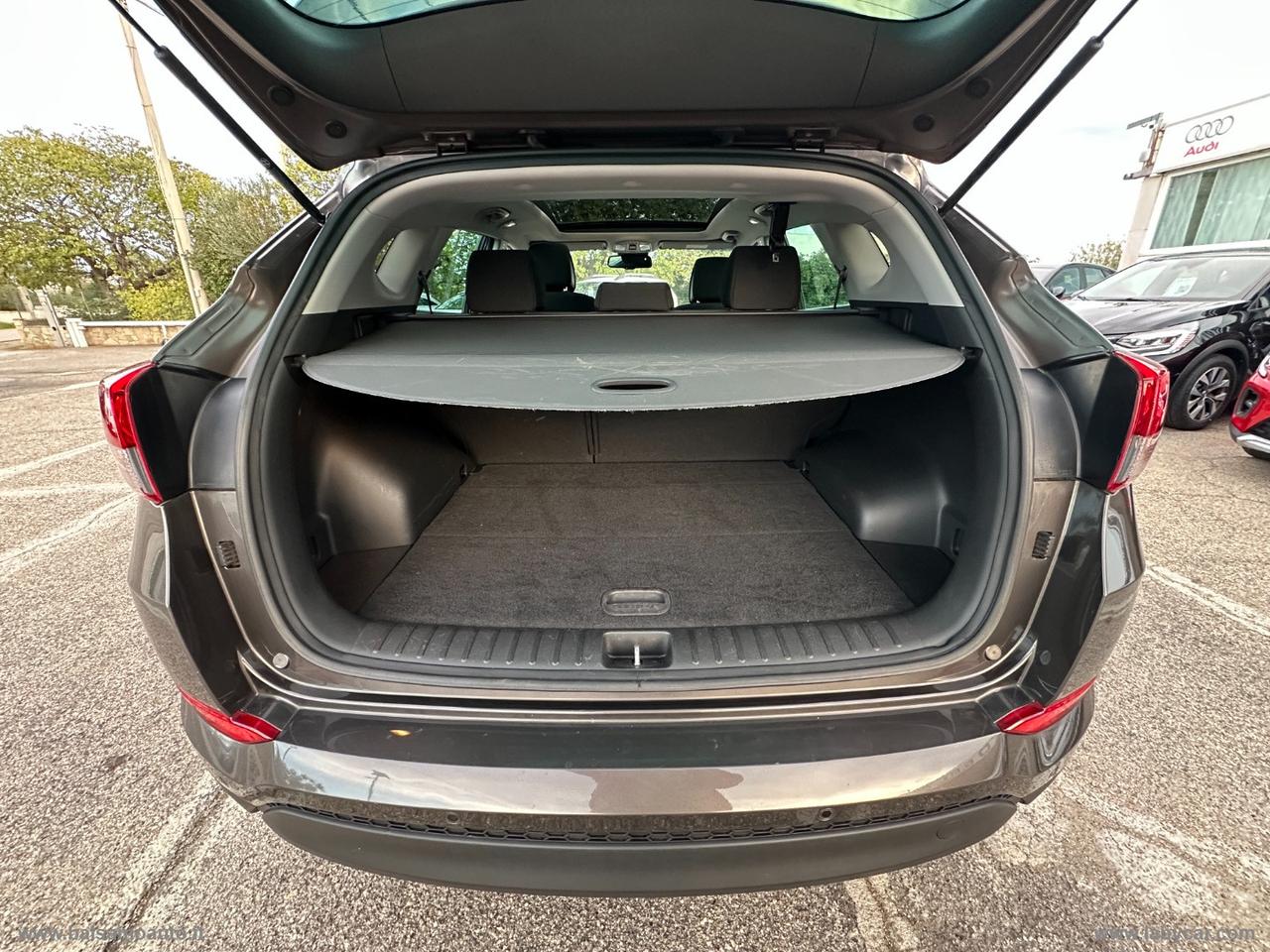 HYUNDAI Tucson 1.7 CRDi Comfort TETTO APRIBILE