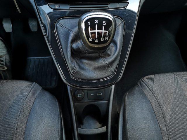 LANCIA Ypsilon 1.0 FireFly 5 porte S&S Hybrid Ecochic Gold