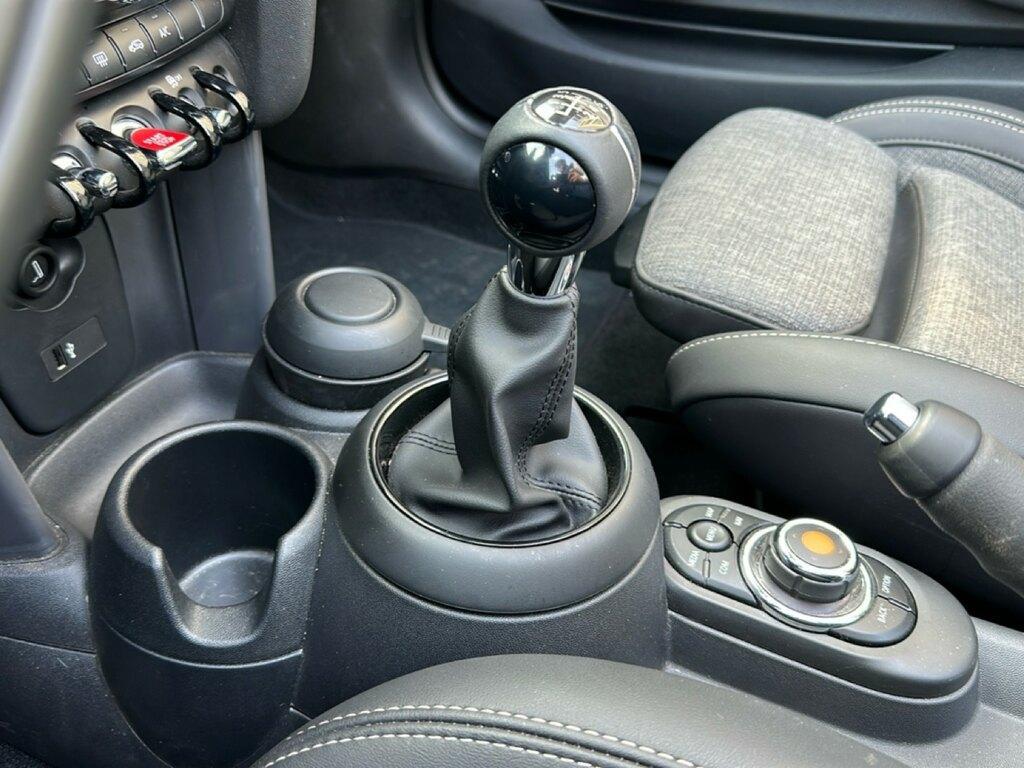 Mini Cooper Cabrio 1.5 Cooper