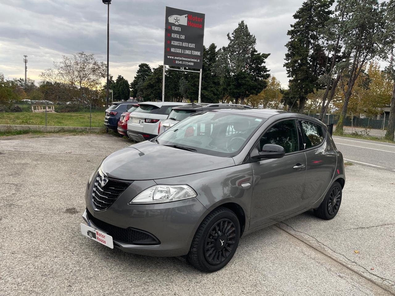 LANCIA YPSILON 1.2