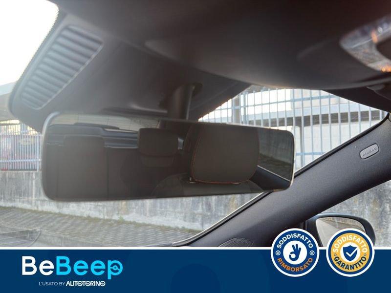 Mercedes-Benz GLA 200 D PREMIUM 4MATIC AUTO