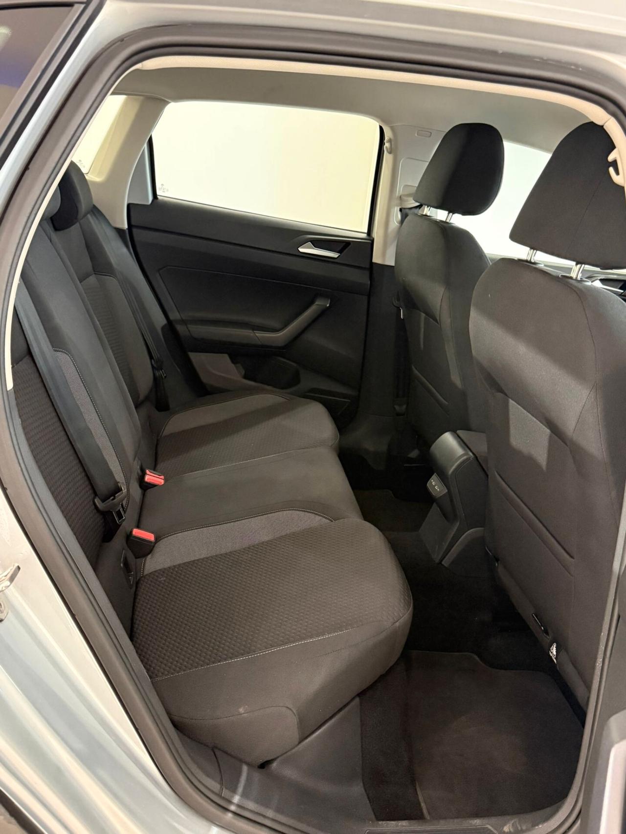 VOLKSWAGEN TAIGO AUTOMATICA 30.000 KM