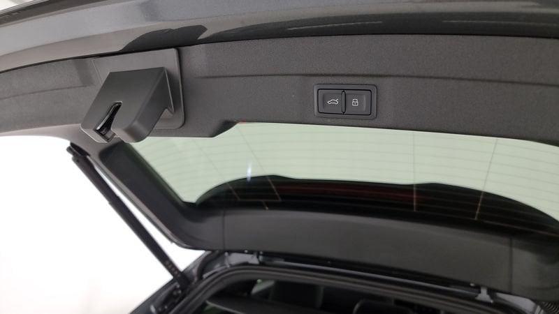 Audi A5 Avant TDI 150 kW quattro S tronic mHEV+ S Line edition