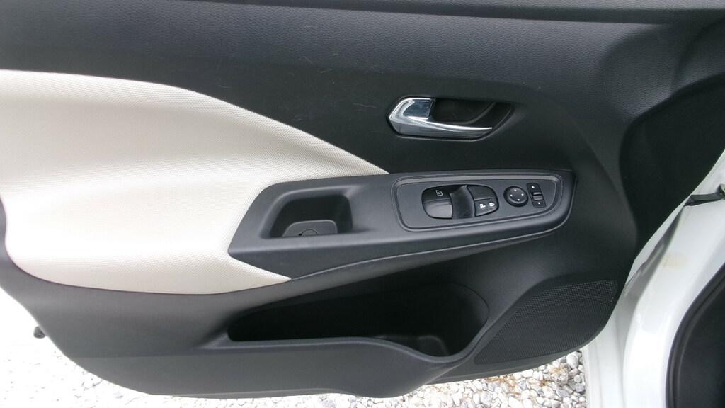 Nissan Micra 5 Porte 1.0 IG Visia