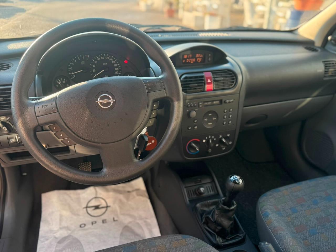 Opel Corsa 1.0i 12V cat 3 porte