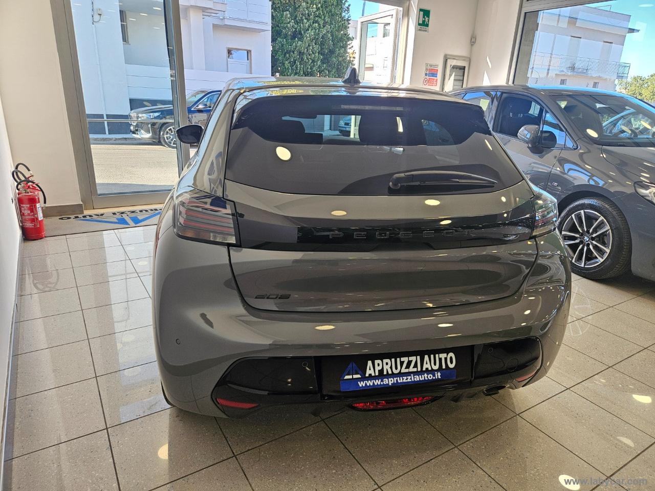 PEUGEOT 208 PureTech 100 S&S 5p. Allure