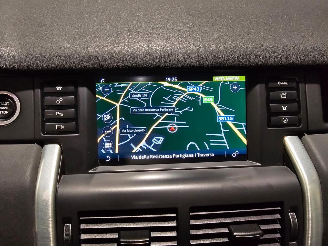 Land Rover Discovery Sport 2.0 TD4 180 CV HSE Luxury