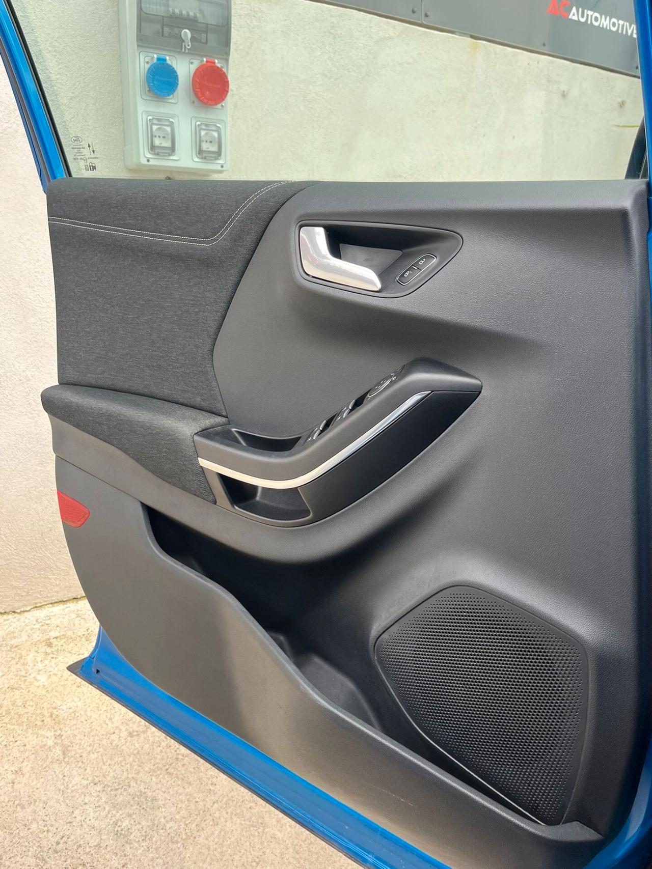 Ford Puma 1.0 EcoBoost Hybrid 125 CV S&S Titanium