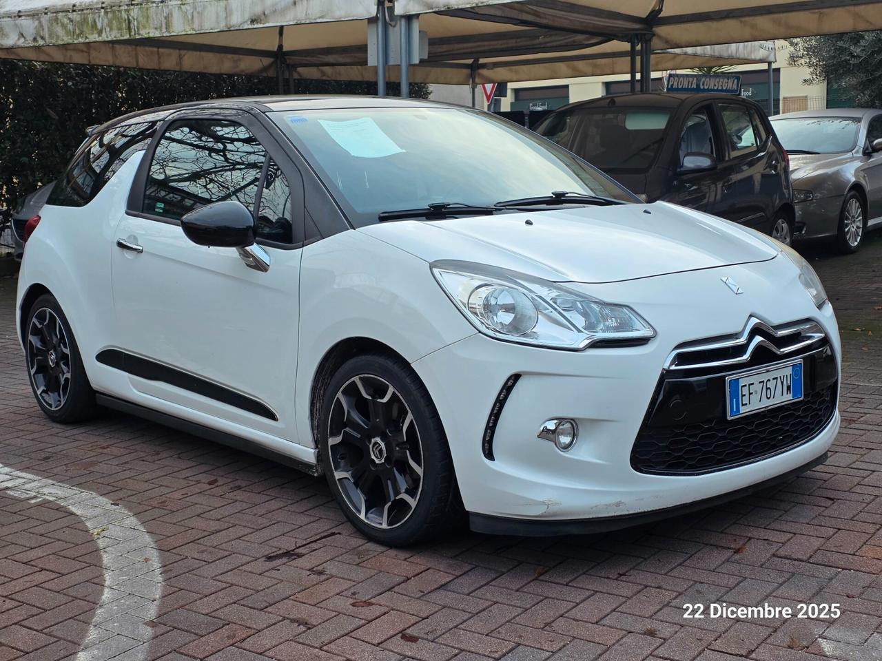 Ds DS3 3 1.6 THP 155 Just Black