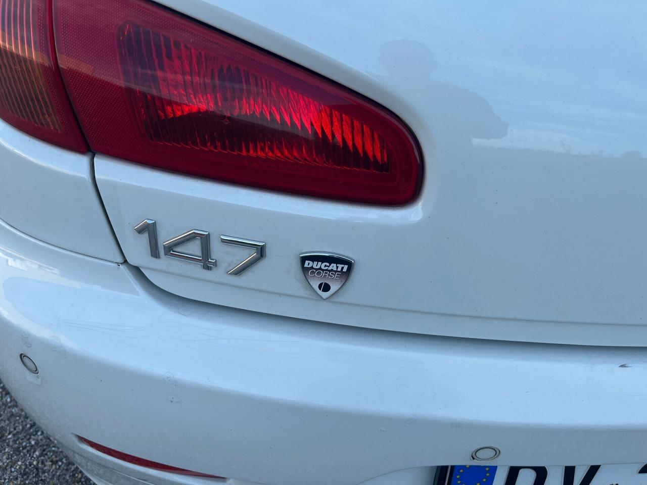 Alfa Romeo 147 1.9 JTDm Q2 (170) 5p. Ducati Corse