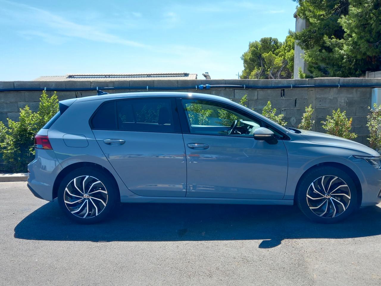 Volkswagen Golf 1.0 TSI EVO Life