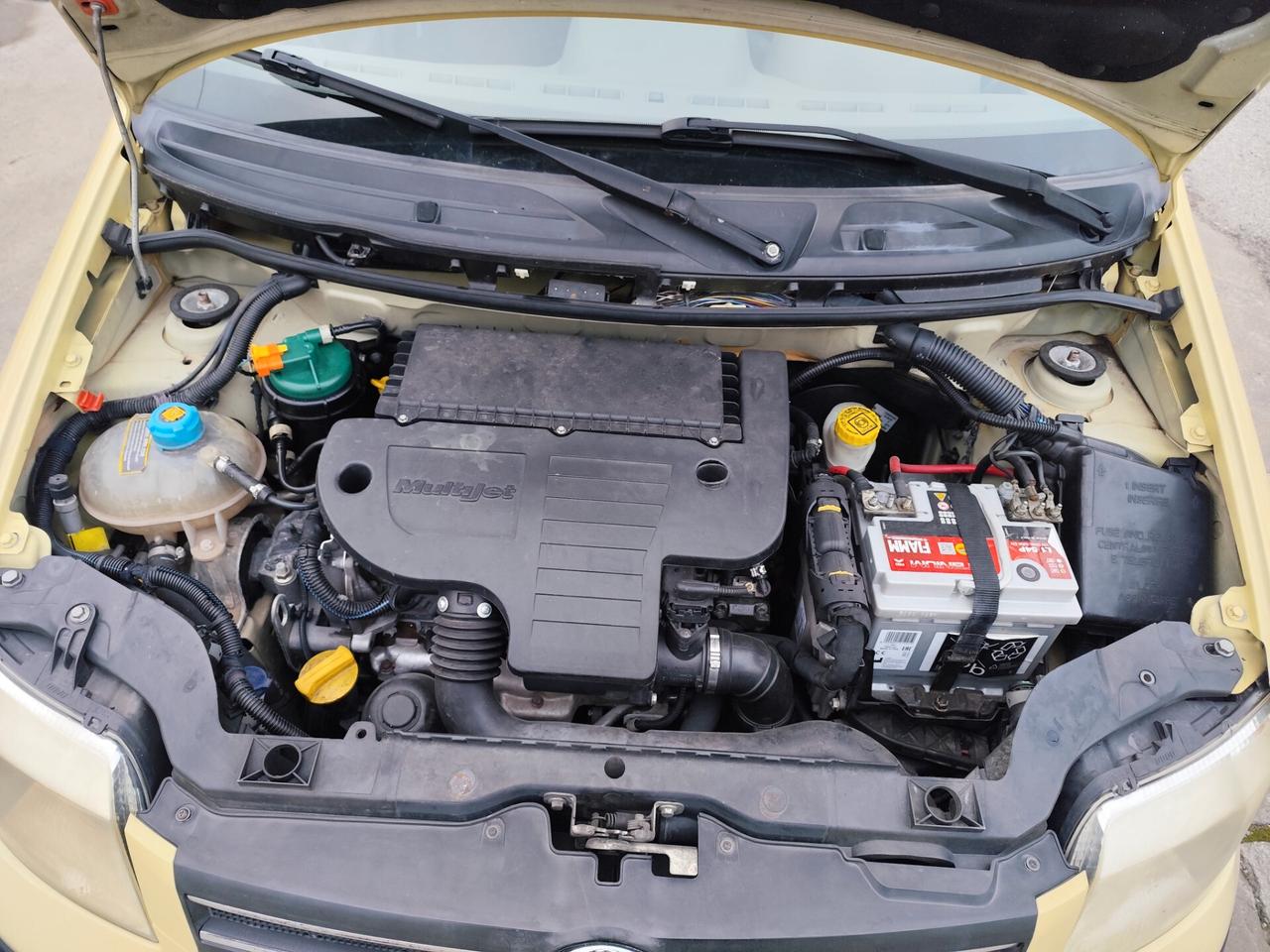 Fiat Panda 1.3 MJT 16V Dynamic