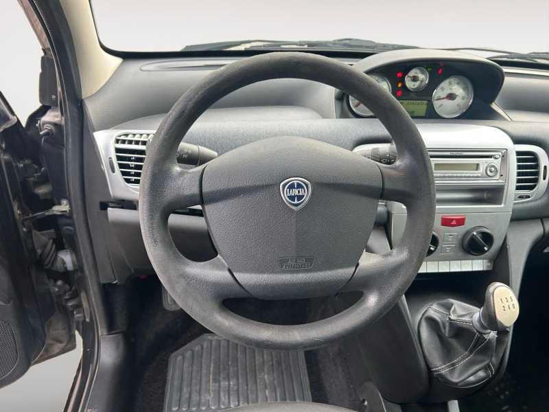 LANCIA Ypsilon 1.2 8v Diva 69cv