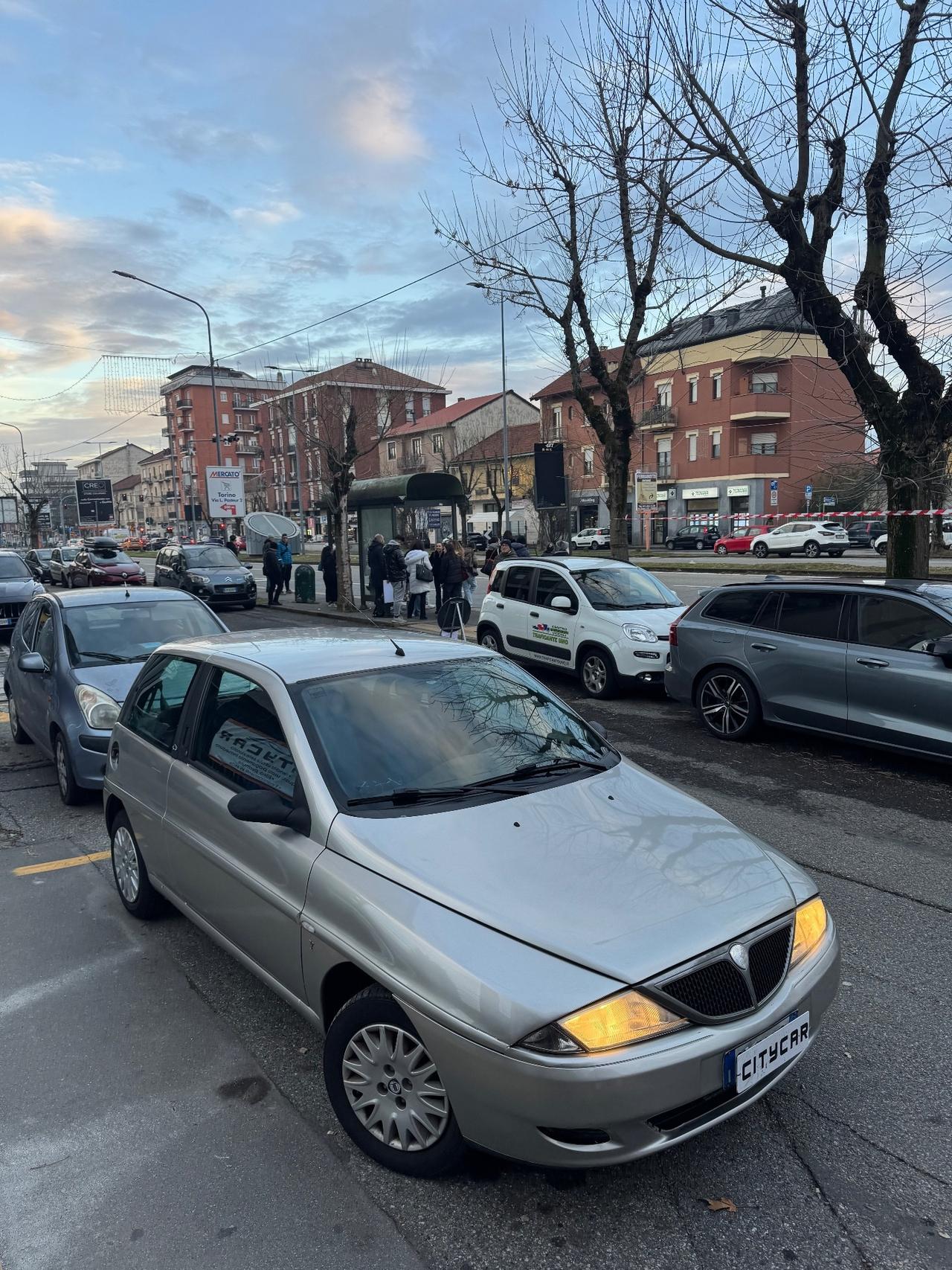 Lancia Y 1.2 60 cv benz Elefantino Blu
