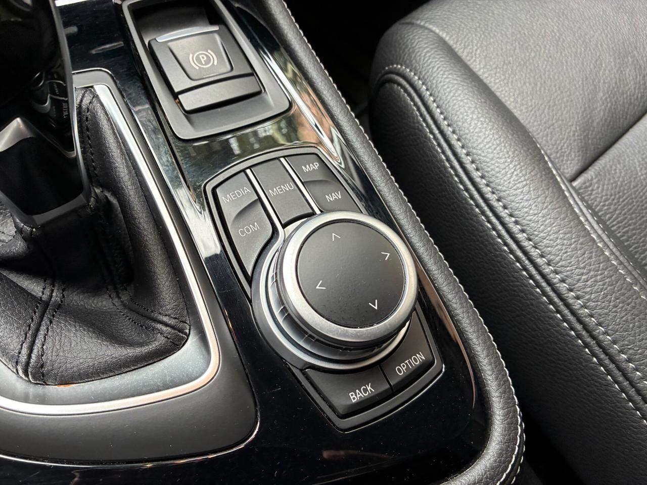 Bmw 218 Xdrive - SERVICE INTERNI IN PELLE