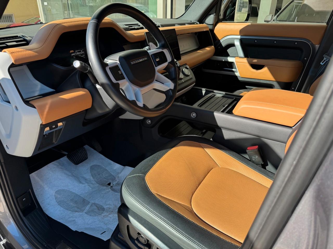 Land Rover Defender 110 3.0D I6 250 CV AWD Auto X-Dynamic HSE