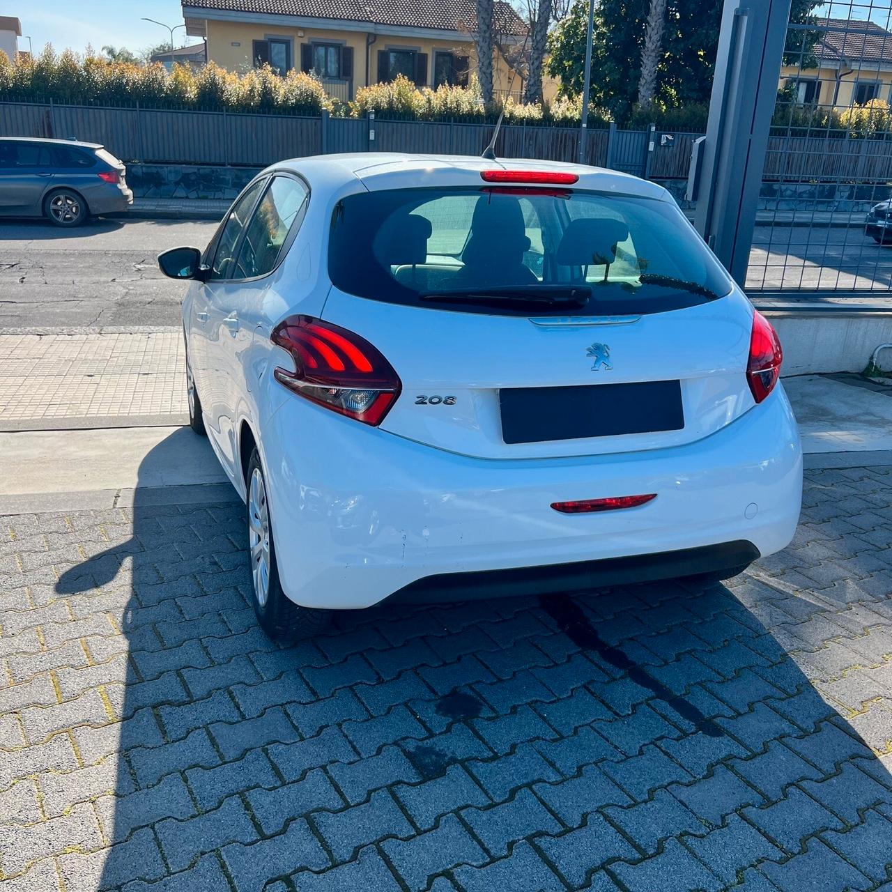 Peugeot 208 PureTech 82 5 porte Active